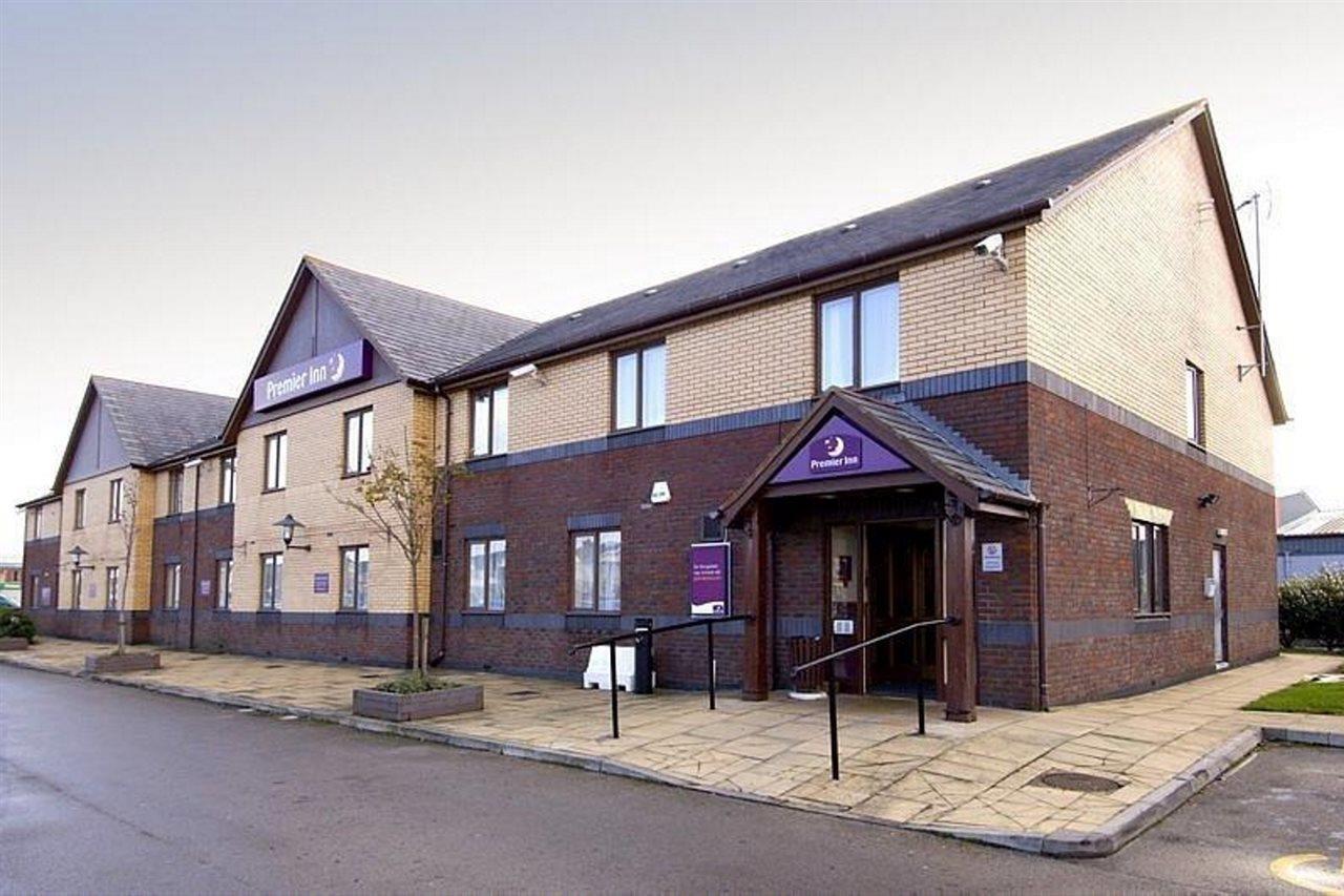 Premier Inn Blackpool Airport Exterior photo